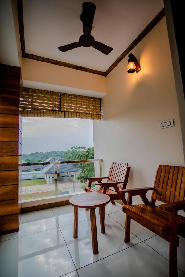 Cliff Way Apartments فاركَالا المظهر الخارجي الصورة
