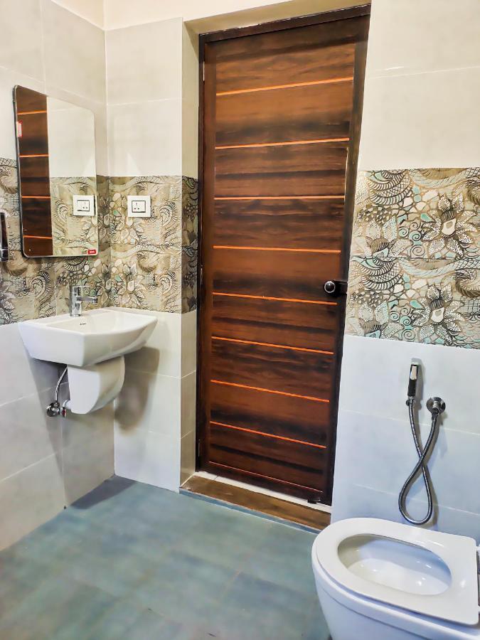 Cliff Way Apartments فاركَالا المظهر الخارجي الصورة