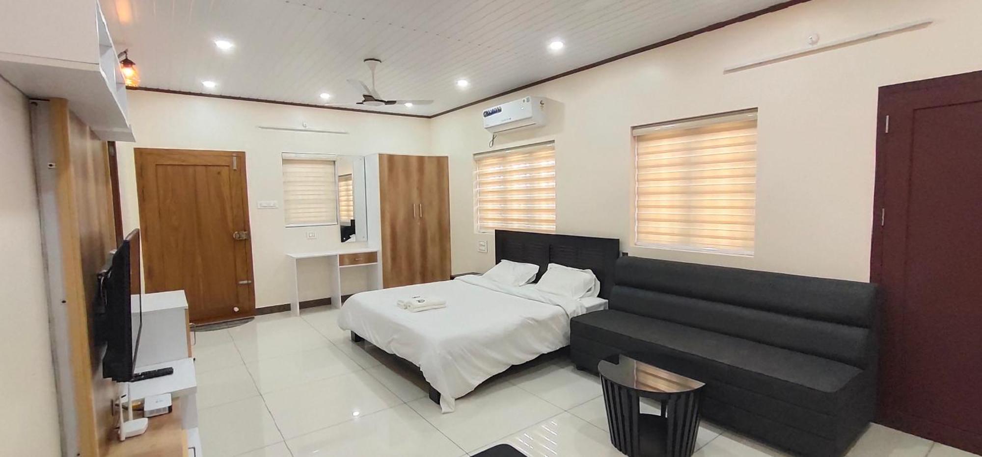 Cliff Way Apartments فاركَالا الغرفة الصورة